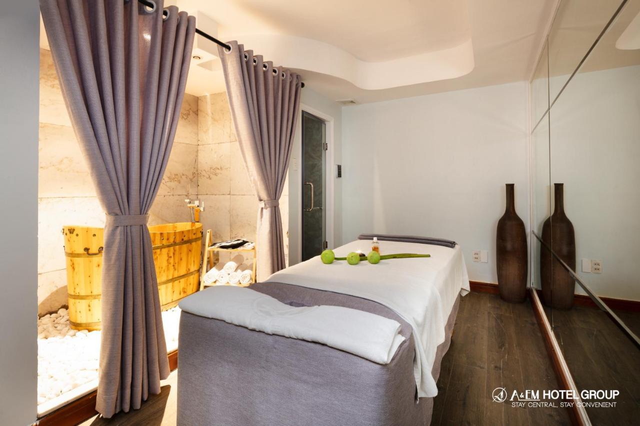 A&Em Signature Hotel Hô Chi Minh-Ville Extérieur photo
